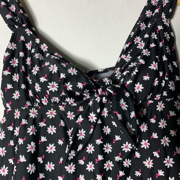 Longitude | One Piece Swimsuit- 12 - Picture 2 of 8